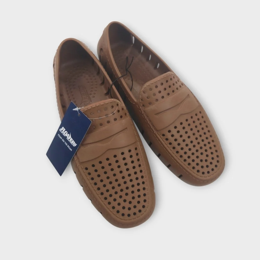 NEW Men's Floafers Country Club Driver Chestnut Hill / Gum Brown Size 8 D w/tags